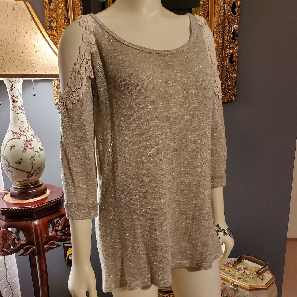 Charming Charlie knitted top